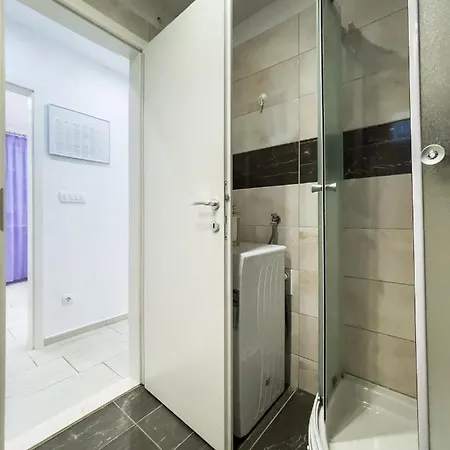 Pink Apartman *